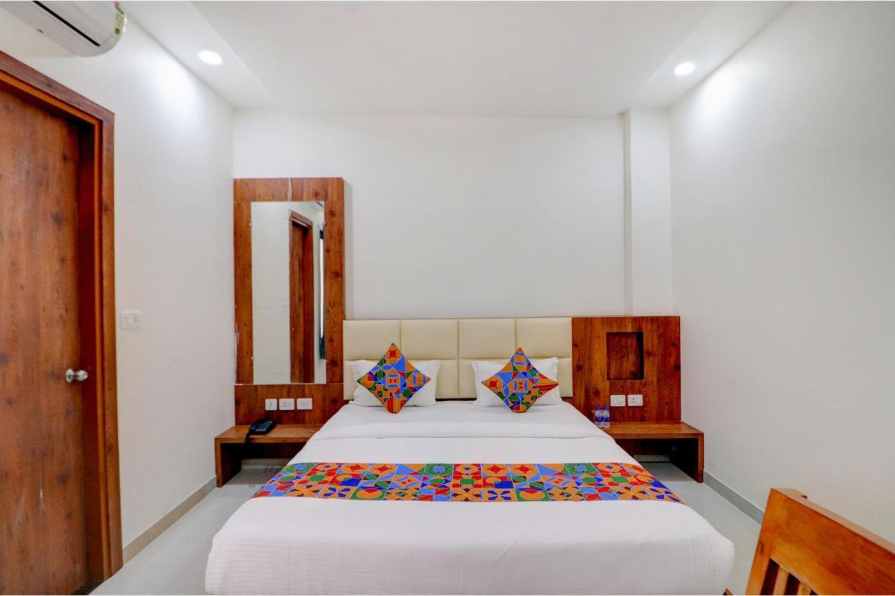 Fabexpress The Regalia Hotel 3*