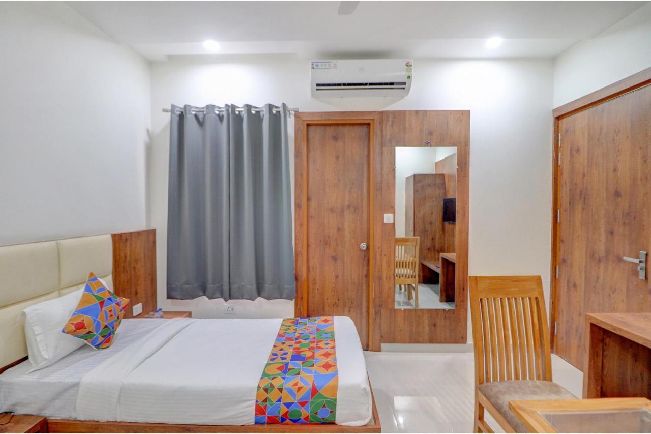 Fabexpress The Regalia Hotel 3*