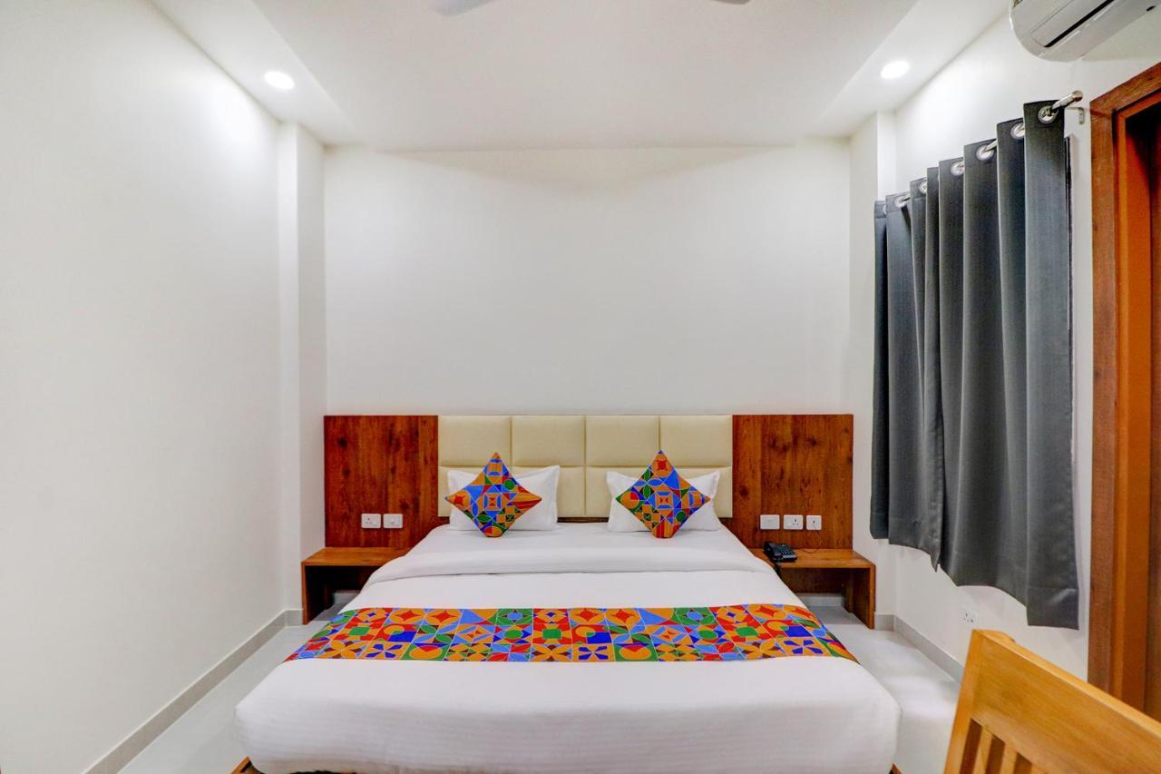 Fabexpress The Regalia Hotel 3*